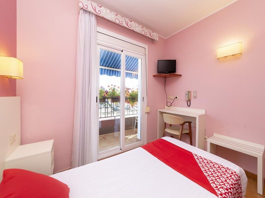 Casa Feliu Hostal Santa Susanna Exterior photo